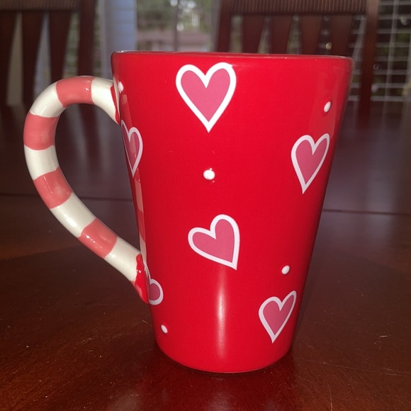 Burton & Burton “I’m A Mom What’s Your SuperPower”Red and Pink Hearts Coffee Mug - Picture 6 of 13